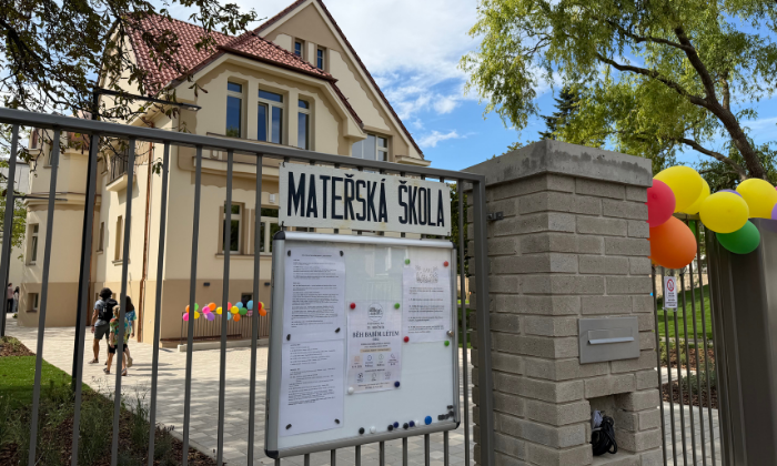 Školství je naší prioritou: Na Praze 6 jsme otevřeli novou energeticky úspornou školu a školku inspirovanou Skandinávií 8 Školství je naší prioritou: Na Praze 6 jsme otevřeli novou energeticky úspornou školu a školku inspirovanou Skandinávií - 10